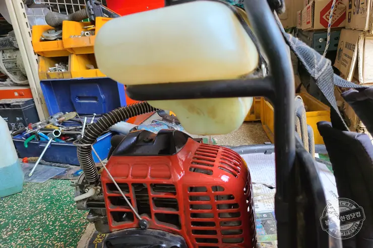 예초기 벌초할 때 힘 안들이는 꿀팁 강추 아이템 공개