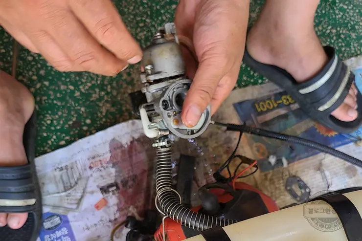 충북 진천 읍내 농기구(예초기) 수리 공구상 모여 있는 곳