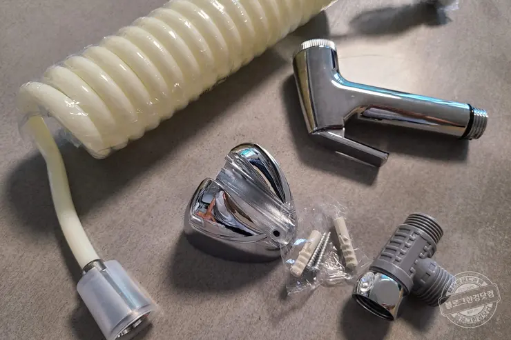 화장실 변기 청소샤워기 핸드비데 설치 DIY 내돈내산