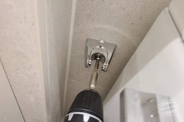 화장실 변기 청소샤워기 핸드비데 설치 DIY 내돈내산