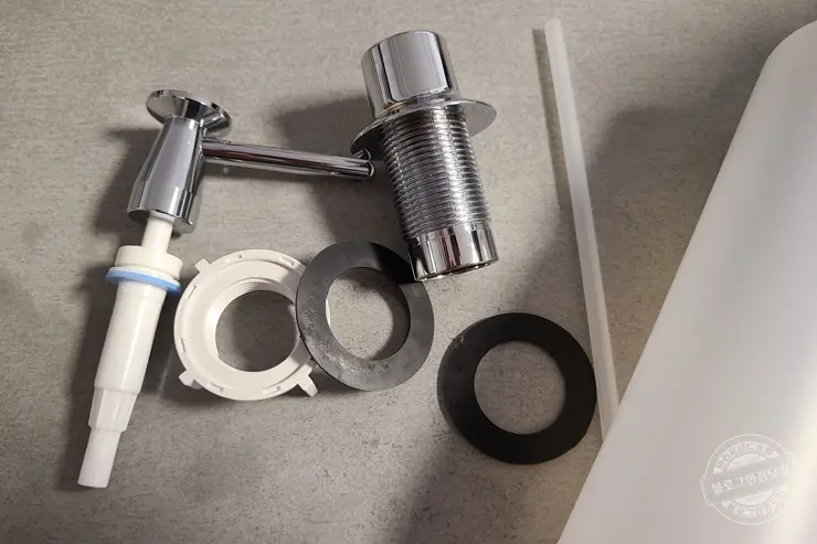 주방세제 싱크대 고정 디스펜서 DIY 내돈내산