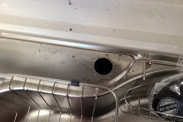 주방세제 싱크대 고정 디스펜서 DIY 내돈내산