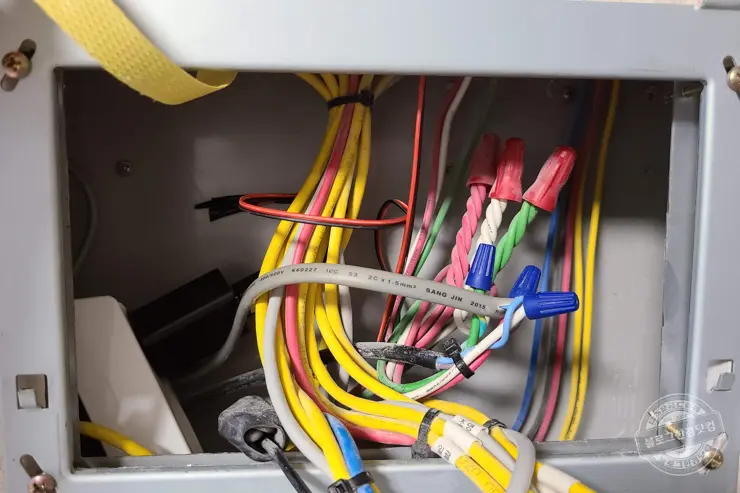 대리석 아트월 아날로그 플립시계 셀프 전선매립(건전지 해방) DIY 내돈내산