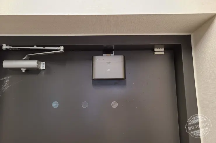 ADT 캡스홈 도어가드 가정용 현관문 CCTV 이전설치 기기 무료 변경 (6개월 무료 체험 이벤트)