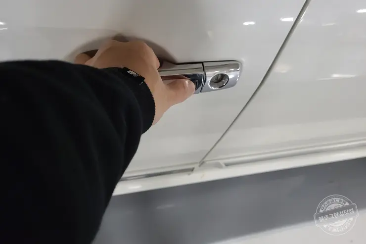 르노삼성 SM7 뉴아트 (SM5 뉴임프레션) 스마트키 배터리 교체 방법