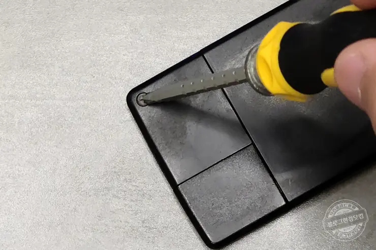 르노삼성 SM7 뉴아트 (SM5 뉴임프레션) 스마트키 배터리 교체 방법