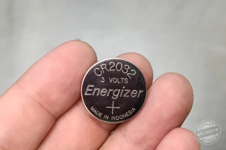 르노삼성 SM7 뉴아트 (SM5 뉴임프레션) 스마트키 배터리 교체 방법