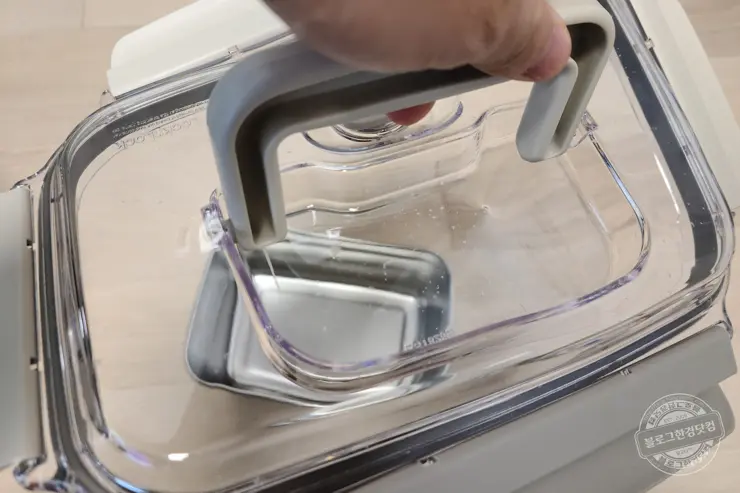 소비자고발 식기세척기 사용 못하는 ‘락ㅇ락 숨쉬는 스텐 김치통’