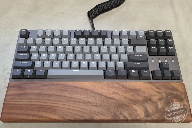 호두나무 원목 키보드 팜레스트(손목받침대)와 Aviator 코일 USB 케이블 알리익스프레스 구매 후기 내돈내산