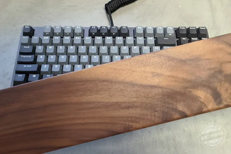 호두나무 원목 키보드 팜레스트(손목받침대)와 Aviator 코일 USB 케이블 알리익스프레스 구매 후기 내돈내산