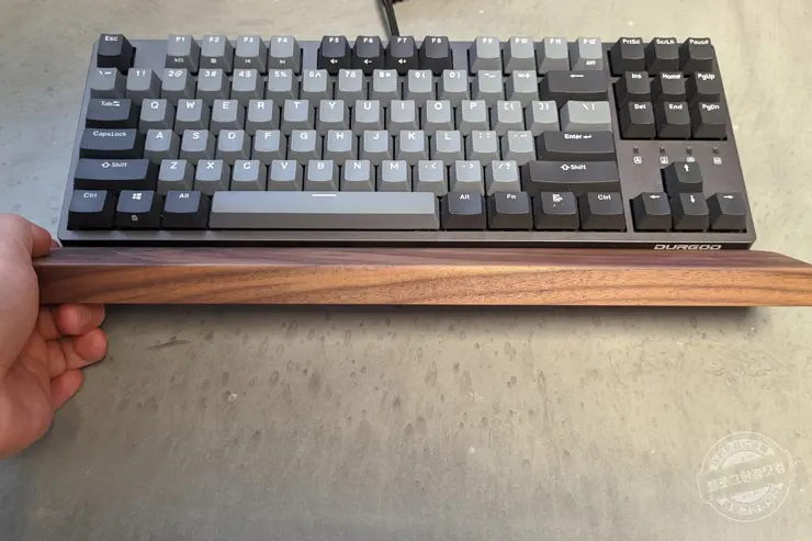 호두나무 원목 키보드 팜레스트(손목받침대)와 Aviator 코일 USB 케이블 알리익스프레스 구매 후기 내돈내산