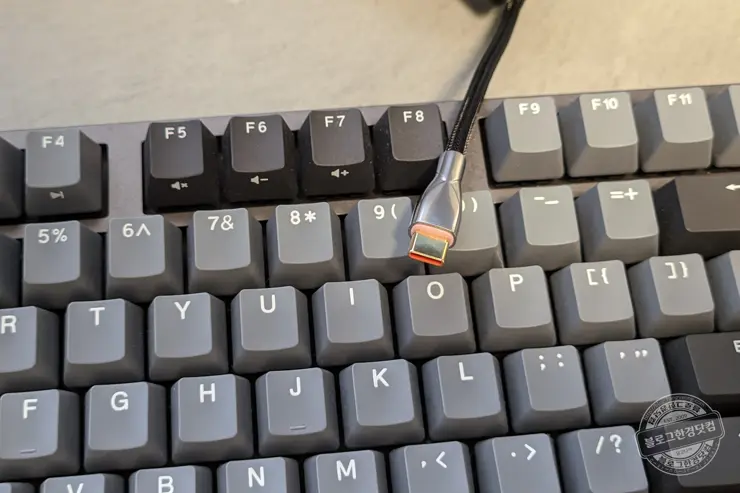 호두나무 원목 키보드 팜레스트(손목받침대)와 Aviator 코일 USB 케이블 알리익스프레스 구매 후기 내돈내산