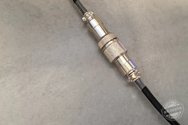 호두나무 원목 키보드 팜레스트(손목받침대)와 Aviator 코일 USB 케이블 알리익스프레스 구매 후기 내돈내산