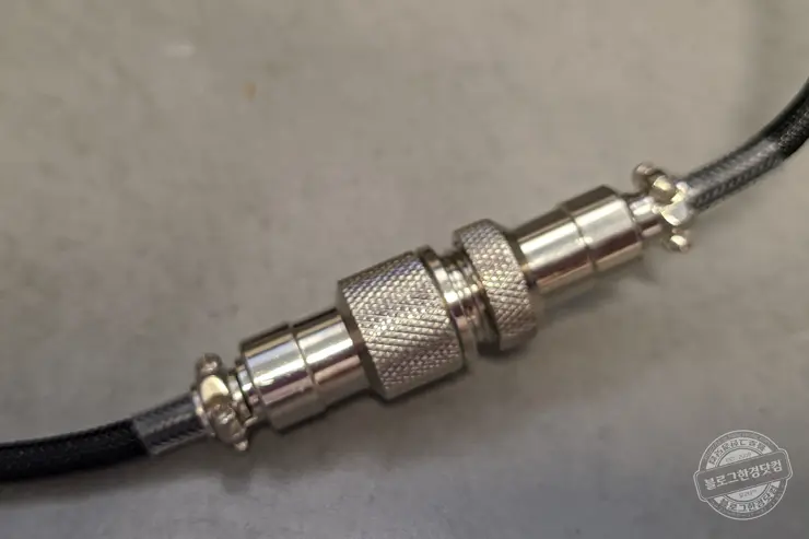 호두나무 원목 키보드 팜레스트(손목받침대)와 Aviator 코일 USB 케이블 알리익스프레스 구매 후기 내돈내산