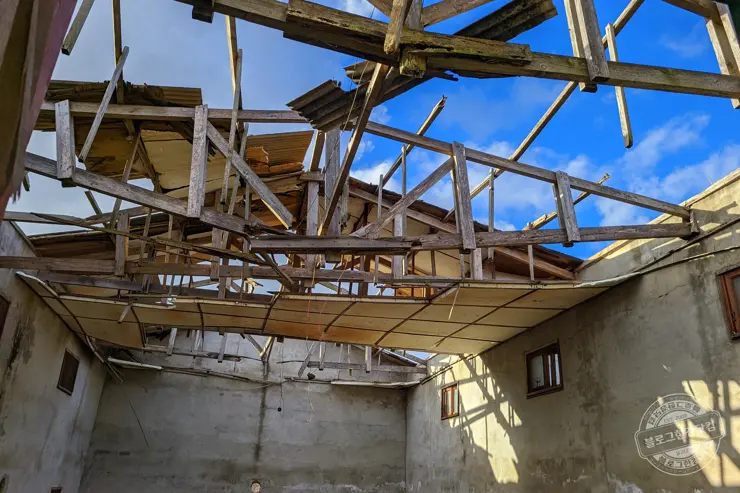 충남 보령 여행 가볼만한 명소 원산도, 충청수영성, 화암서원, 천북 청보리밭 폐목장