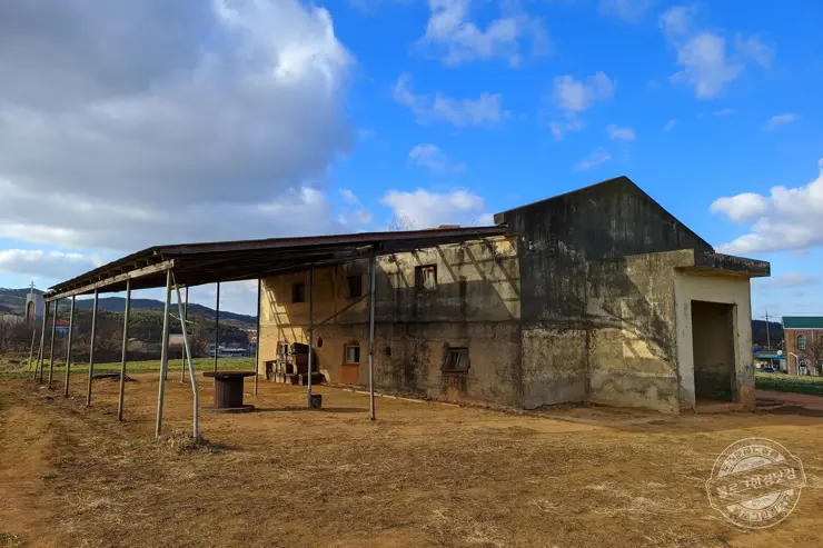 충남 보령 여행 가볼만한 명소 원산도, 충청수영성, 화암서원, 천북 청보리밭 폐목장
