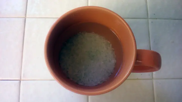 전자레인지로 7분 머그컵밥 짓기