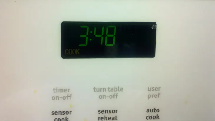 전자레인지로 7분 머그컵밥 짓기