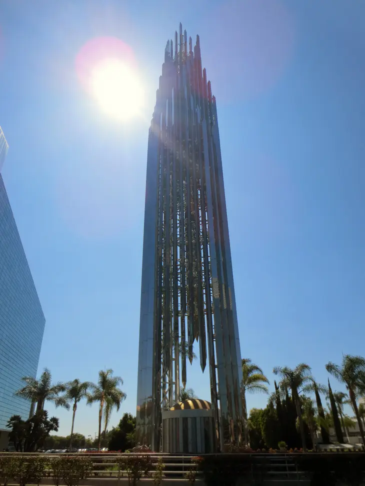 미국 캘리포니아 오랜지 카운티 수정교회, 현재는 그리스도 대성당에 가다.