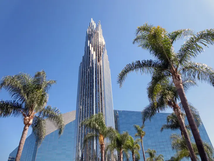 미국 캘리포니아 오랜지 카운티 수정교회, 현재는 그리스도 대성당에 가다.