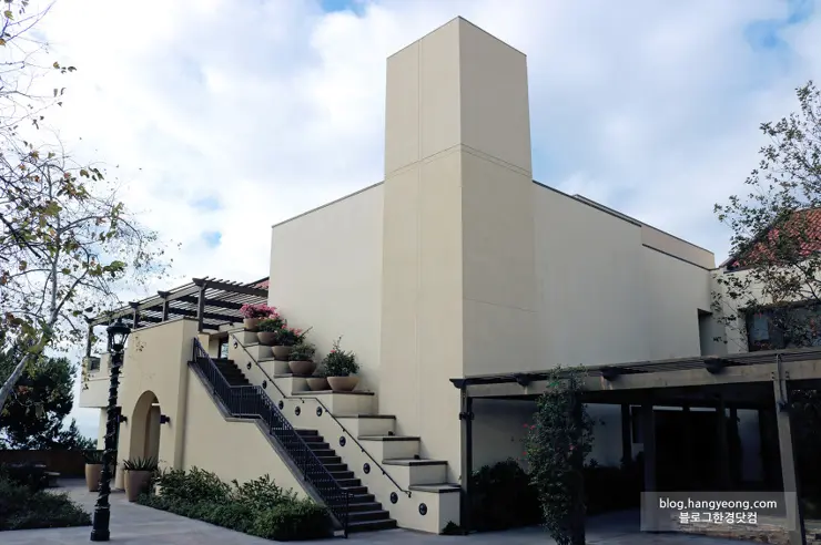 미국에서 가장 예쁜 캠퍼스를 자랑하는 페퍼다인대학교(Pepperdine University)