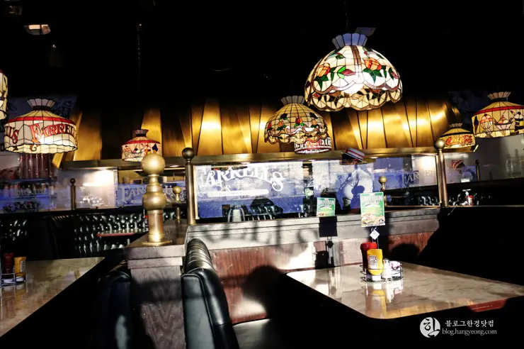 Farrell’s Ice Cream Parlour Restaurant, 60년을 이어온 맛 서던 캘리포니아의 명물 아이스크림 레스토랑