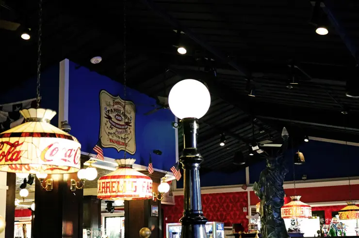 Farrell’s Ice Cream Parlour Restaurant, 60년을 이어온 맛 서던 캘리포니아의 명물 아이스크림 레스토랑