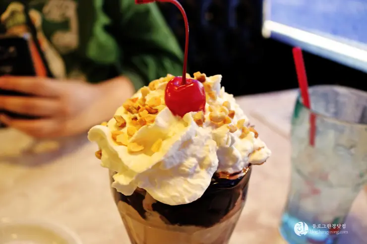 Farrell’s Ice Cream Parlour Restaurant, 60년을 이어온 맛 서던 캘리포니아의 명물 아이스크림 레스토랑