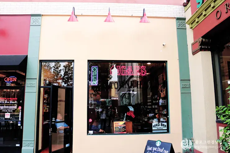 오렌지시티 올드타운(Old Towne Historic District, City of Orange), 미국 인사동 거리