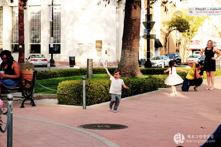 오렌지시티 올드타운(Old Towne Historic District, City of Orange), 미국 인사동 거리