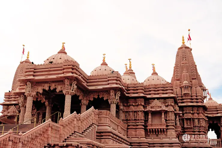 힌두교 사원(BAPS Shri Swaminarayan Mandir) 미국에도 이런 곳이? 동양 문화의 꽃