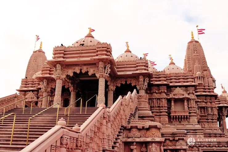 힌두교 사원(BAPS Shri Swaminarayan Mandir) 미국에도 이런 곳이? 동양 문화의 꽃