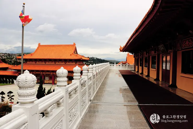 극락왕생의 꿈, 미국의 불교 사원(Hsi Lai Templ)에 가다.