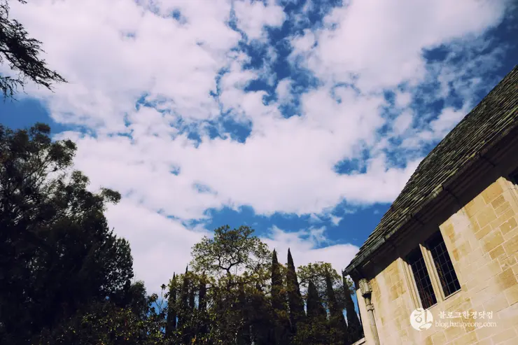 다시 찾은 비버리 힐즈에 있는 그레이스톤 맨션