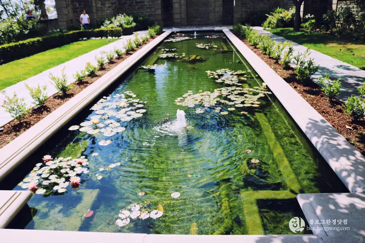 다시 찾은 비버리 힐즈에 있는 그레이스톤 맨션