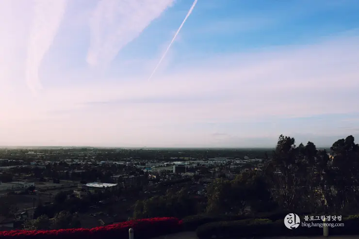 서던캘리포니아 일대를 한 눈에 내려다 볼 수 있는 힐탑공원(Hilltop Park)