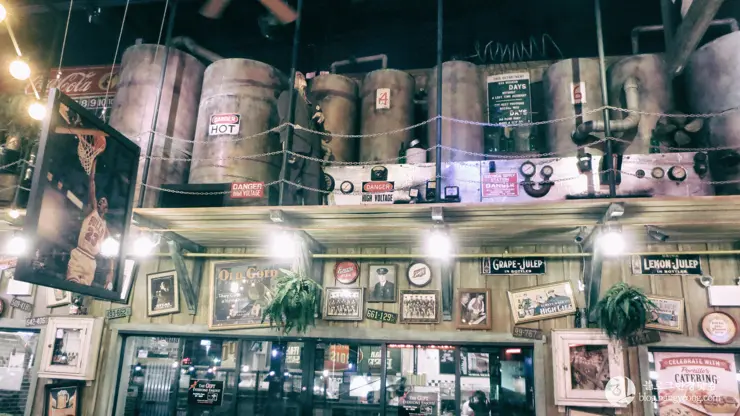 포틸러스 핫도그 (Portillo’s Hot Dogs), 캘리포니아 부에나 팍 핫도그 전문점