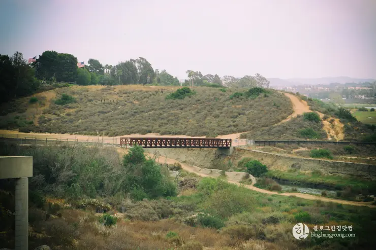 뉴포트 만 자연생태보호구역, Upper Newport Bay Nature Preserve Interpretive Center