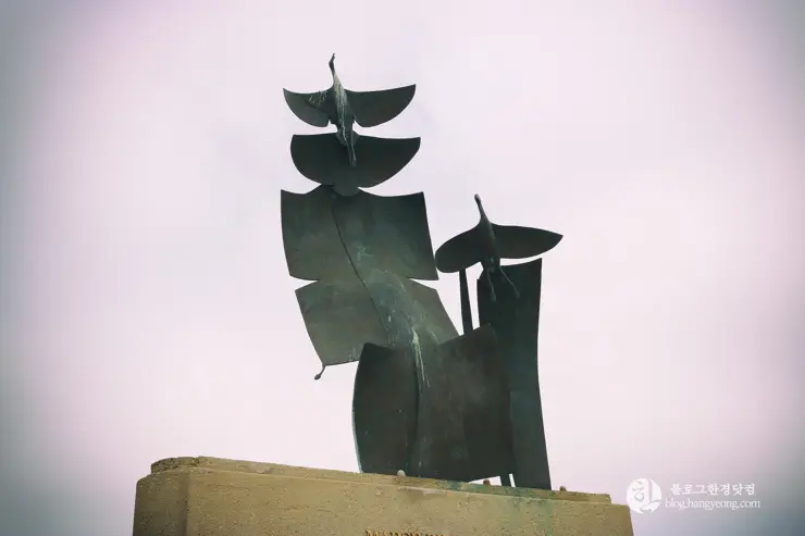 뉴포트 만 자연생태보호구역, Upper Newport Bay Nature Preserve Interpretive Center