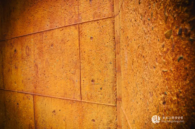 뉴포트 만 자연생태보호구역, Upper Newport Bay Nature Preserve Interpretive Center