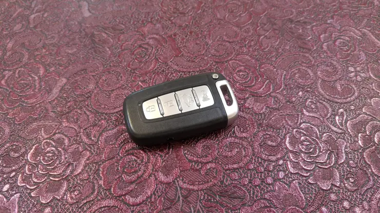 기아자동차 쏘렌토R 스마트키 베터리 교체 하는 방법