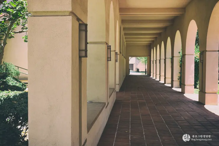 칼텍 (Caltech), 캘리포니아 공과대학 (California Institute of Technology) – 1