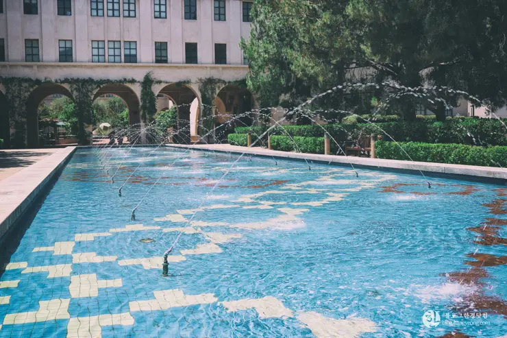 칼텍 (Caltech), 캘리포니아 공과대학 (California Institute of Technology) – 1