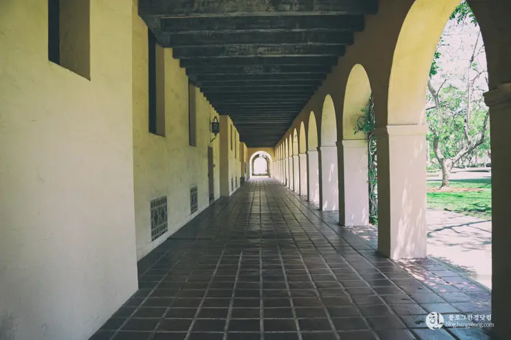 칼텍 (Caltech), 캘리포니아 공과대학 (California Institute of Technology) – 2