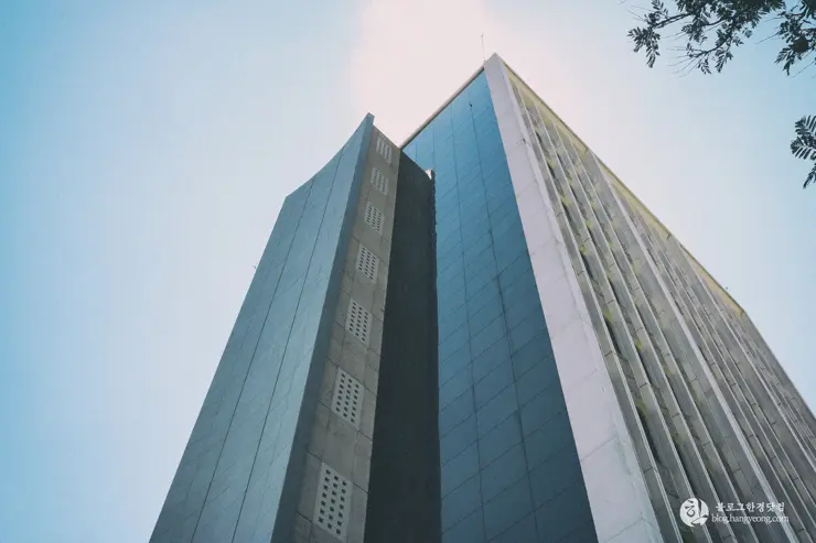 칼텍 (Caltech), 캘리포니아 공과대학 (California Institute of Technology) – 2