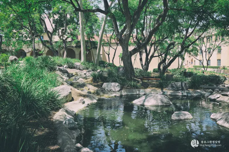 칼텍 (Caltech), 캘리포니아 공과대학 (California Institute of Technology) – 2