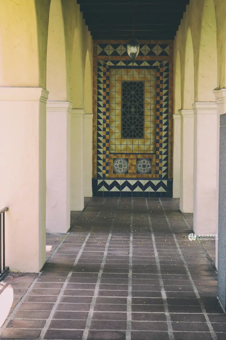 칼텍 (Caltech), 캘리포니아 공과대학 (California Institute of Technology) – 2