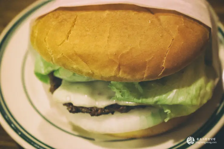 패서디나 수제 버거 전문점, 파이엔버거(Pie N Buger)