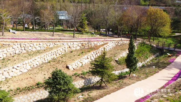포항 경상북도 수목원, 하늘과 산이 맞닿아 있는 정원