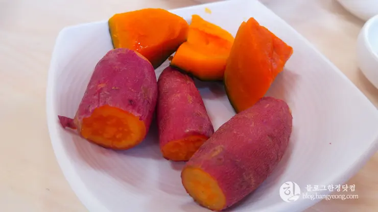 지역 주민이 추천하는 물회 맛집, 포항 죽천 회타운